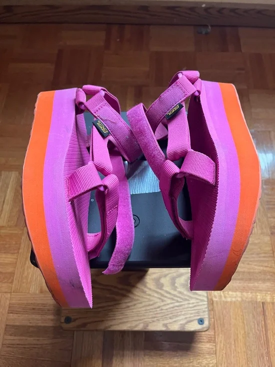 TEVAs Pink Platform Strappy Sandals with Orange Accent - Picture 5 of 6